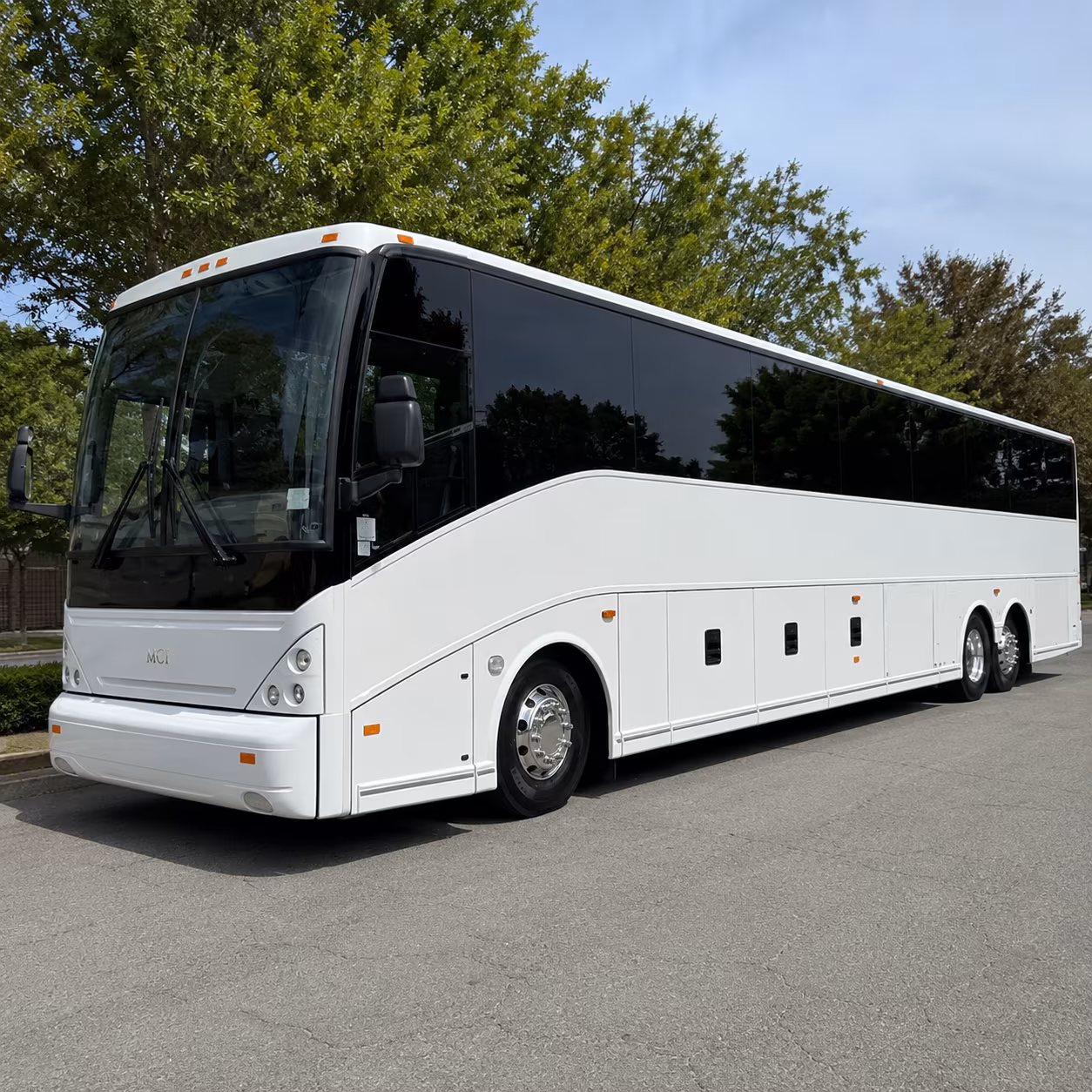 bus rental options for owensboro trips