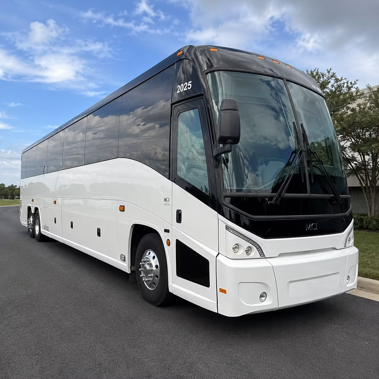 charter bus rentals for corporate retreats along the owensboro riverfront