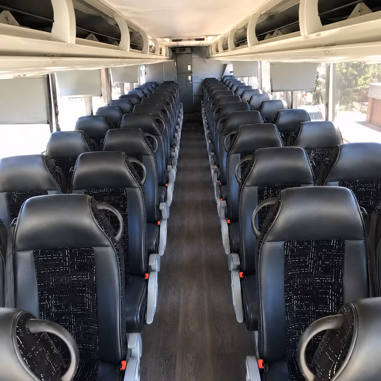 charter bus transfers to louisville muhammad ali international airport sdf
