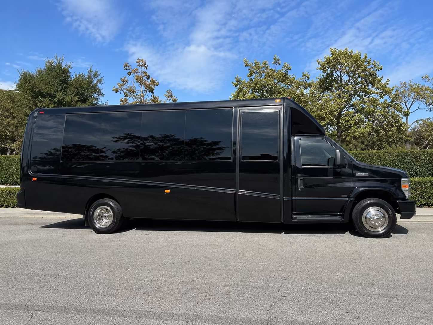 employee shuttle buses for owensboro companies of every size