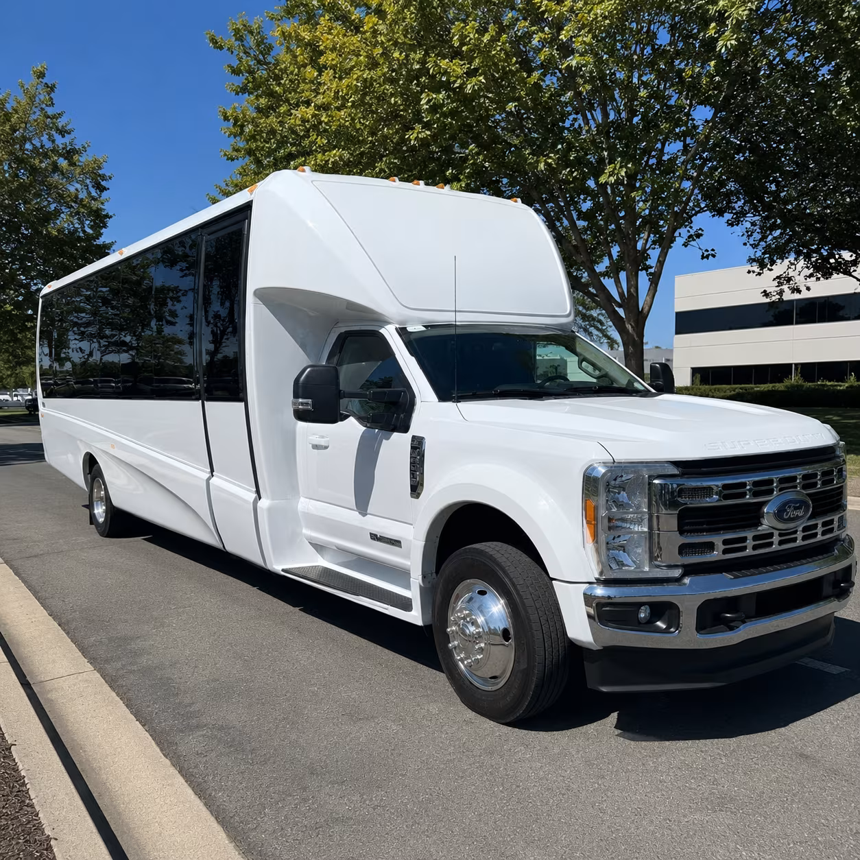 minibus rentals for owensboro bridal party transportation