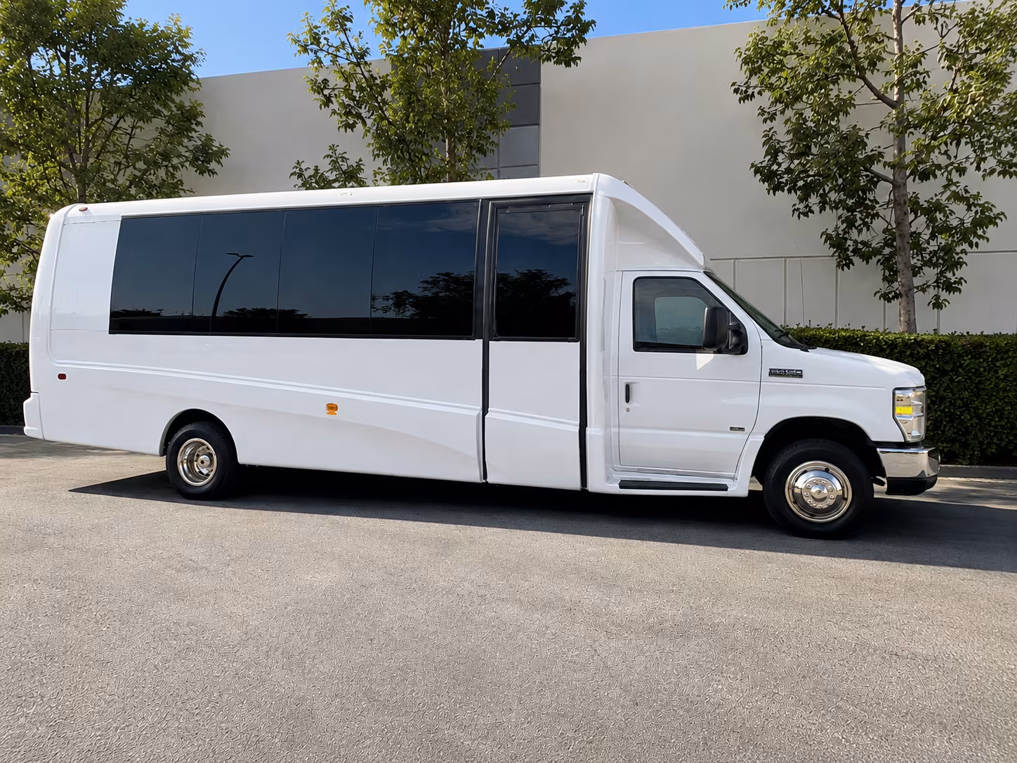 sporting event buses for owensboro fans and teams